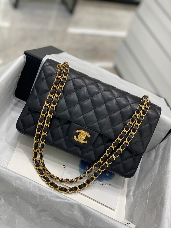  women's handbag, mid design, view 1