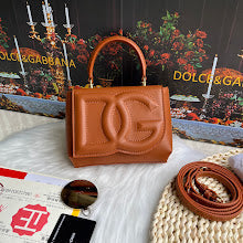 Designer Iconic Tote Handbag - Premium Luxury Women's Fashion - NM6874