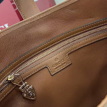 Chic Women's Designer Tote - Luxury Premium Handbag Style - NM3925