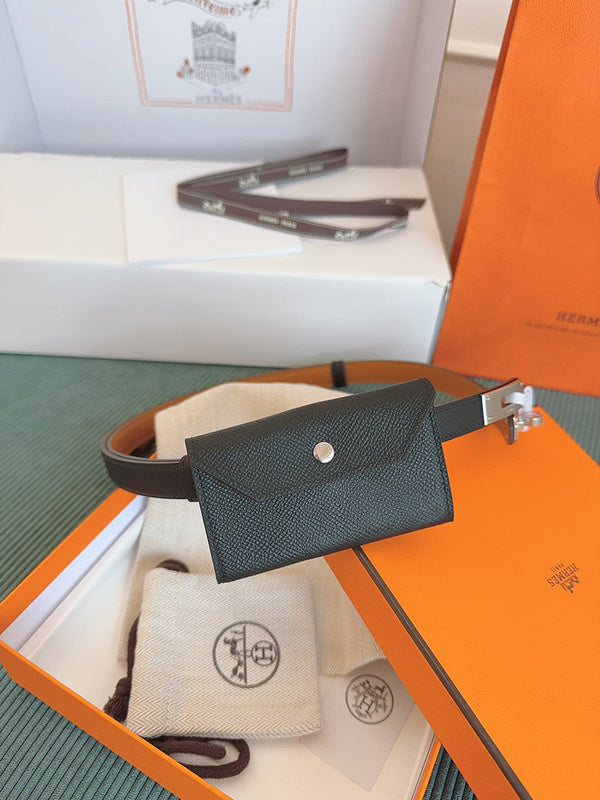 Smart handbag styled for everyday wear