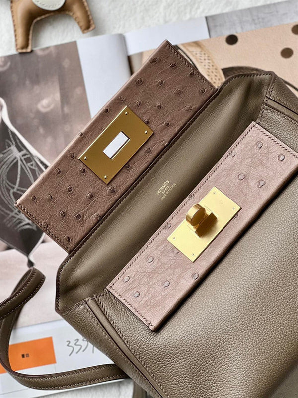  Tailored everyday bag carried on shoulder