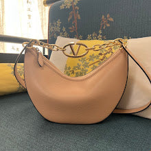 Luxury Signature Top Handle Bag - Elegant Women's Designer Handbag - NM2906