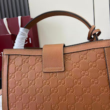Chic Designer Crossbody Purse - Premium Luxury Women's Style - NM3833
