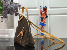 Premium Women's Tote Bag - Luxury Designer Fashion Handbag - NM5403
