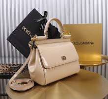 Designer Iconic Tote Handbag - Premium Luxury Women's Fashion - NM6953