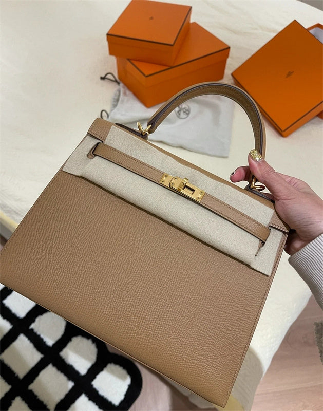 Interior view of effortless premium bag
