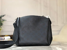 Premium Leather Shoulder Bag - Elegant Women's Designer Handbag - NM4314