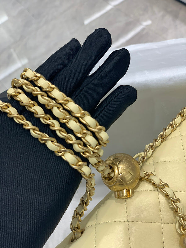  mid purse view 2