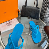 Hermes shoes Style 326 - back heel detail