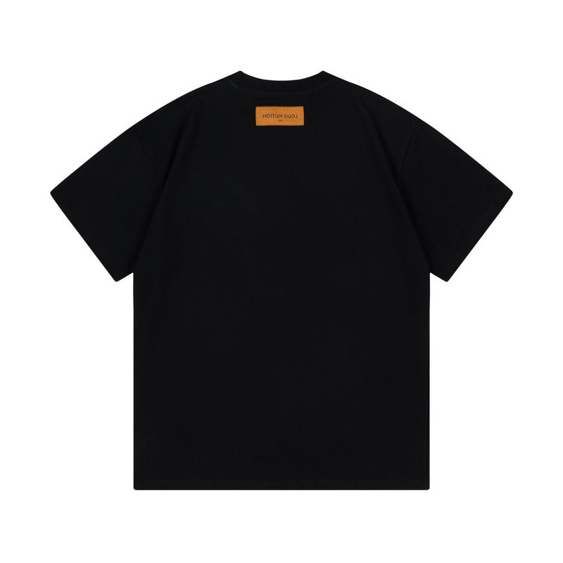 Side profile of Louis Vuitton cotton t-shirt with relaxed-fit cut