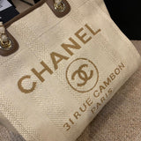  handbag, spacious everyday style, image 2