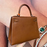 Crisp handbag styled for everyday wear