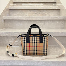New Premium Heritage Tote Bag - Elegant Women's Luxury Designer Style - NM5832