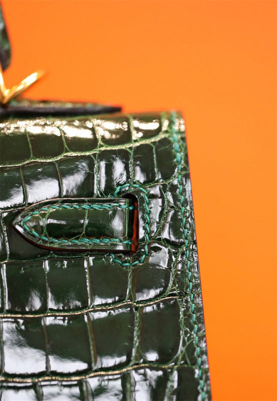  Structured shopper bag front view 19
