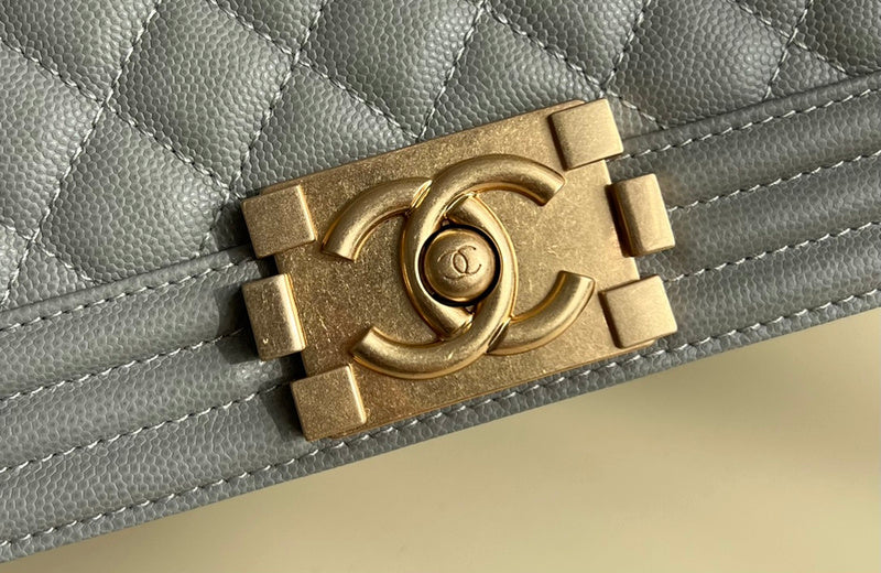  mid purse view 2