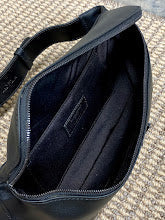Premium Women's Shoulder Bag - Designer Luxury Fashion Accessory - NM3643