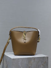 Designer Signature Tote - Premium Luxury Women's Fashion Bag - NM3446