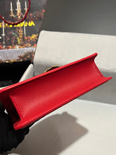 Chic Women's Crossbody Handbag - Luxury Premium Designer Style - NM6713