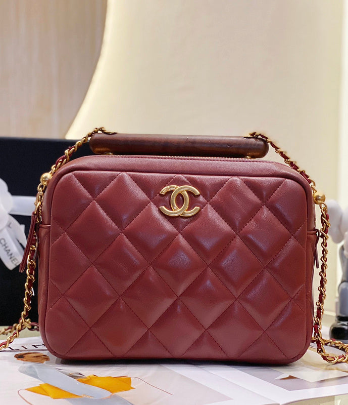  versatile purse view 1
