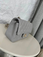 New Premium Signature Crossbody - Chic Women's Luxury Designer Bag - NM6085
