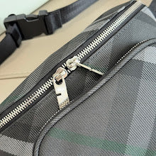 Luxury Monogram Shoulder Bag - Women's Elegant Designer Fashion - NM5502