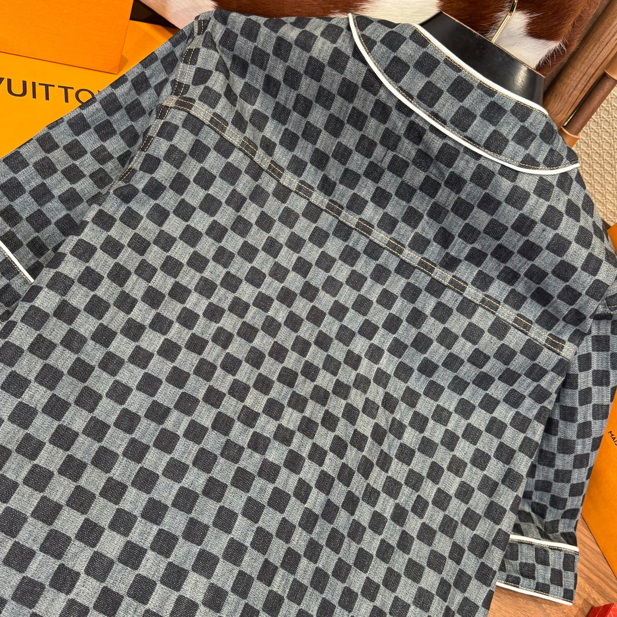 Louis Vuitton Tops? Louis Vuitton Lou Shirt Elegant Everyday Designer Top