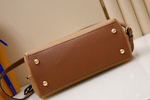 Chic Designer Shoulder Handbag - Premium Luxury Women's Style - NM4264