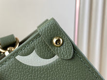 Luxury Structured Top Handle Bag - Premium Women's Designer Fashion - NM4954