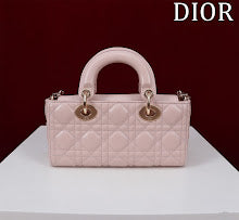 Premium Leather Shoulder Bag - Elegant Women's Designer Handbag - NM7335