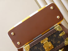 Designer Heritage Shoulder Bag - Premium Luxury Women's Handbag - NM5388