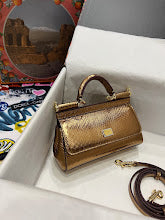 Premium Women's Shoulder Bag - Designer Luxury Fashion Accessory - NM6939