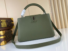 Chic Women's Shoulder Handbag - Luxury Premium Designer Style - NM5468