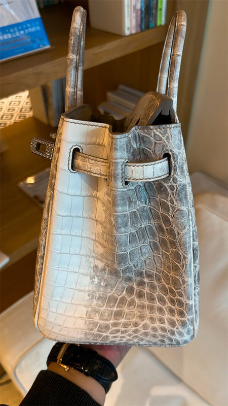  satchel interior and compartment view 15