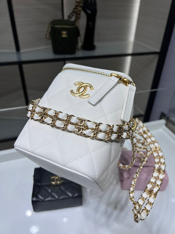 Zivas Charm Streamlined Design Designer Handbag (Everyday Luxury Essential) – Interior View