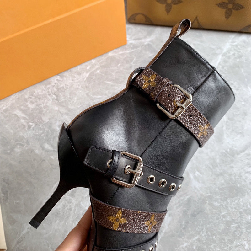 Louis Vuitton luxury shoes product view — premium authentic designer style