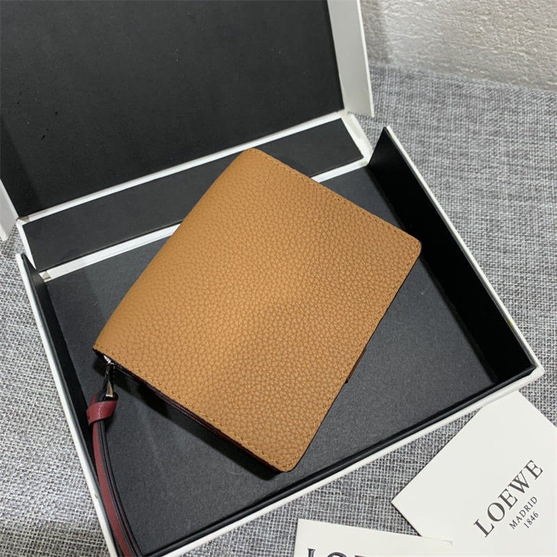 Ziva's Charm handbag – interior view (10.5cm*9cm*3cm)