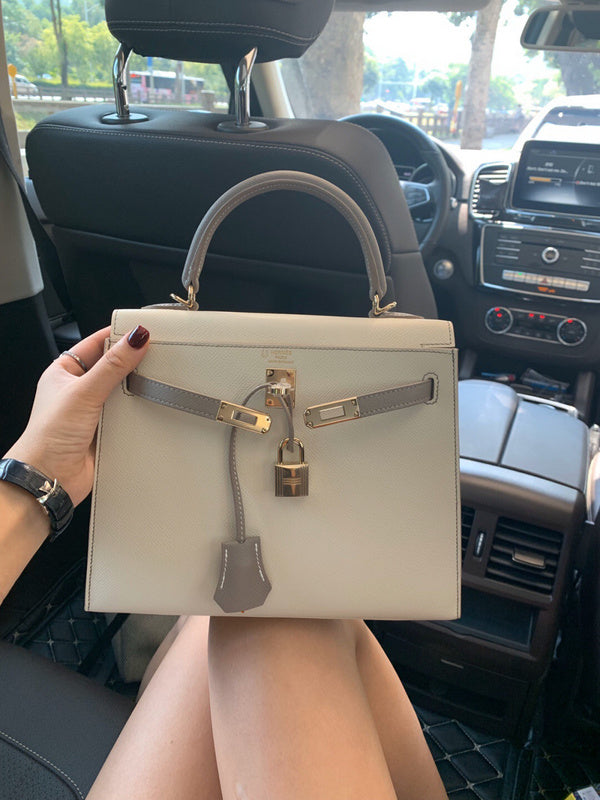Versatile bag women's premium everyday handbag