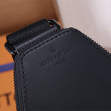  Curated shoulder bag front view 7