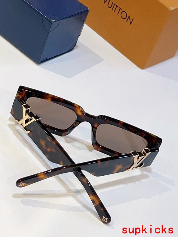 Side view of Louis Vuitton unisex sunglasses