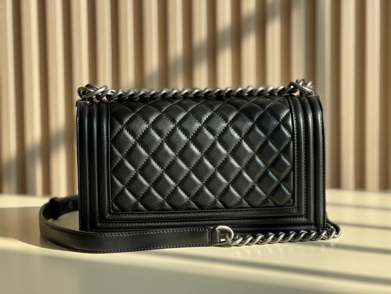  handbag, mid everyday style, image 3