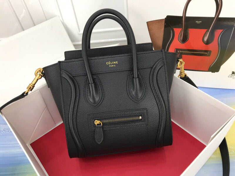 Side profile of sleek chic women's handbag – women's everyday handbag