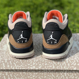 Nike Men's & Women's Luxury Low-Top Trainers — Style 237 angle view