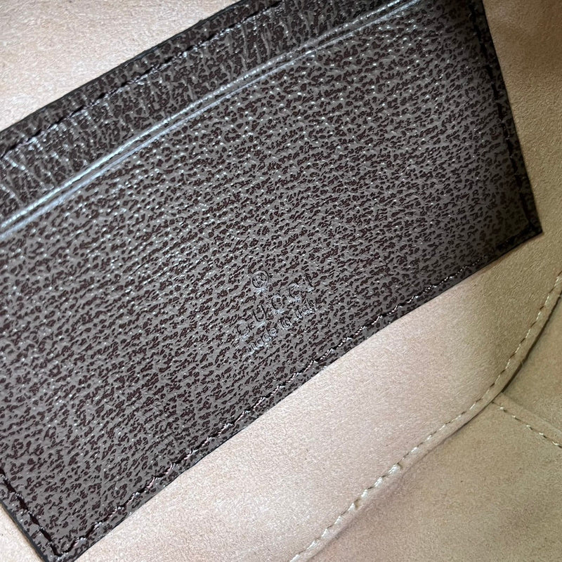 Side profile of modern statement women's handbag – women's luxury handbag