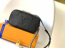 Premium Women's Shoulder Bag - Designer Luxury Fashion Accessory - NM5458