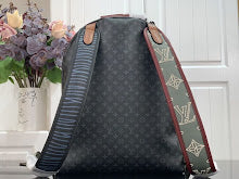 Premium Women's Crossbody Bag - Luxury Designer Fashion Accessory - NM4129