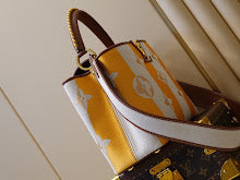 Premium Leather Shoulder Bag - Elegant Women's Designer Handbag - NM5204