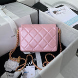  mid purse view 9