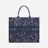 Interior view of everyday-luxe statement women's handbag – women's luxury handbag