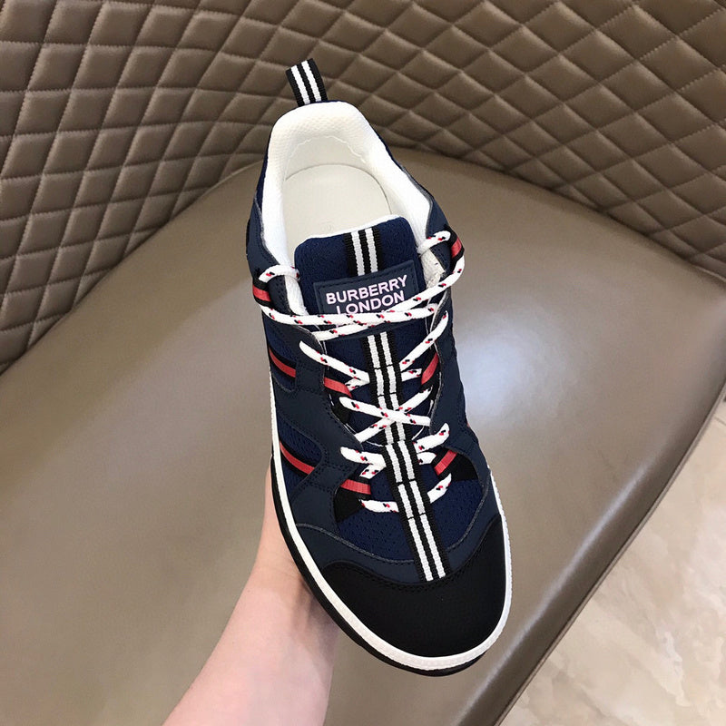 Burberry shoes Style 344 - packaging and accessories