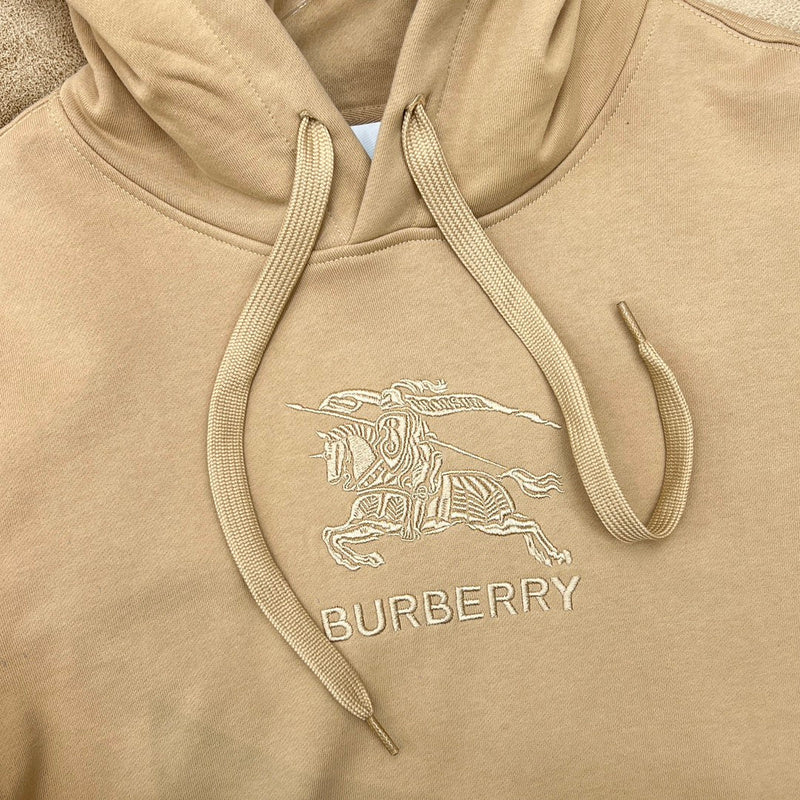 Back view of Burberry luxury piece style No.466